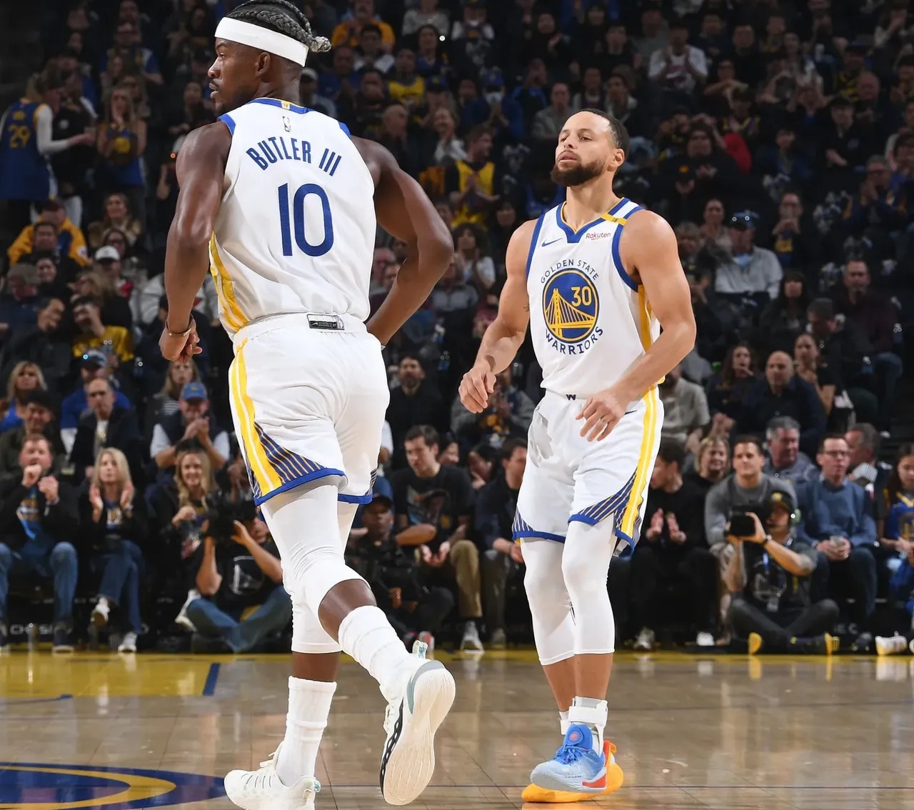 比赛为例 比赛为例