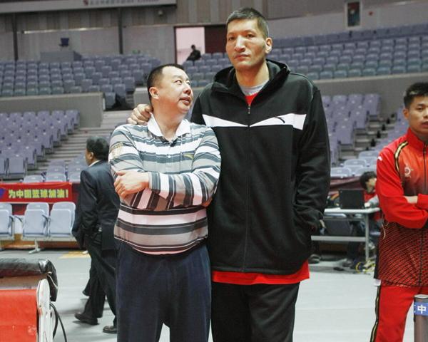 于是